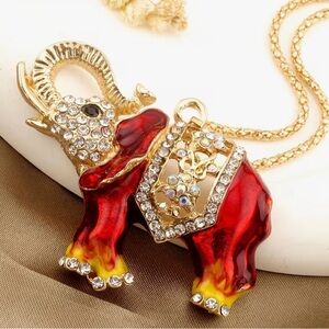 ❤️ NEW Betsey Johnson Red and Gold Sparkling Crystal Elephant Necklace ❤️